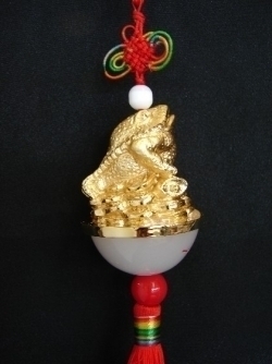 Golden Metal Frog Charm