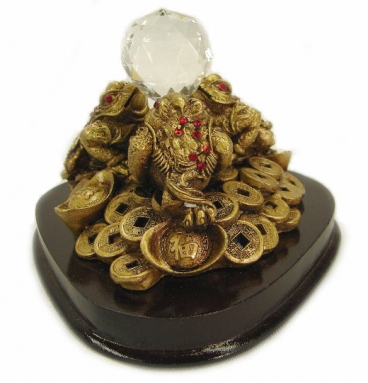 Golden Triple Feng Shui Toads Holding Crystal