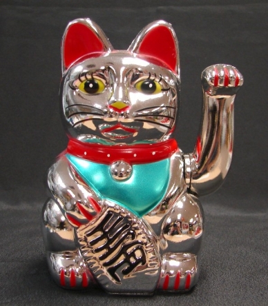 Lucky Cat Statue