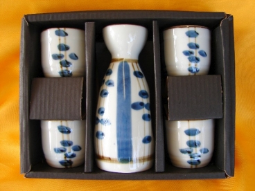 White and Blue Saki Set