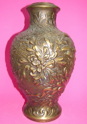 detail_737_vase6072023.JPG