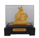 Velvet Shakin Rat Figurine with Case and Gift Box