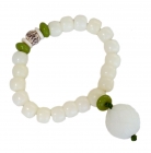 White Clam Beaded Bracelet